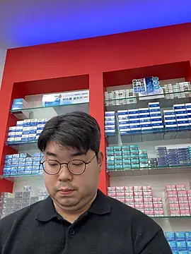 gayfucuxuc online show from 11/28/25, 02:47