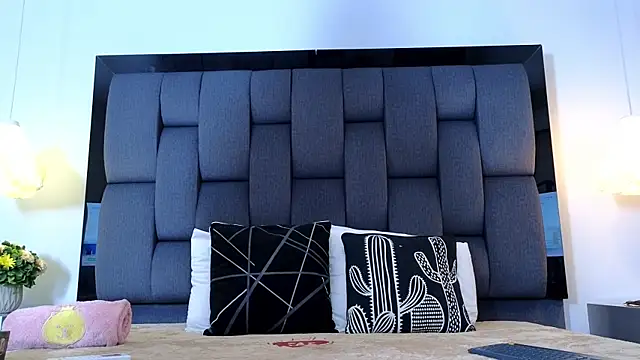 Calipso Parisi online show from 09/12/25, 01:22