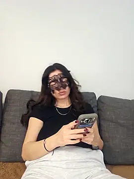 Snapshot of 0gece0 chatting on 02/13/26, 02:35 0gece0 online show from 02/13/26, 02:35