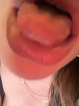 Snapshot of 0gece0 chatting on 04/07/26, 05:13 0gece0 online show from 04/07/26, 05:13