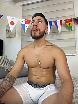 Thiago Hill online show from 07/10/26, 10:56