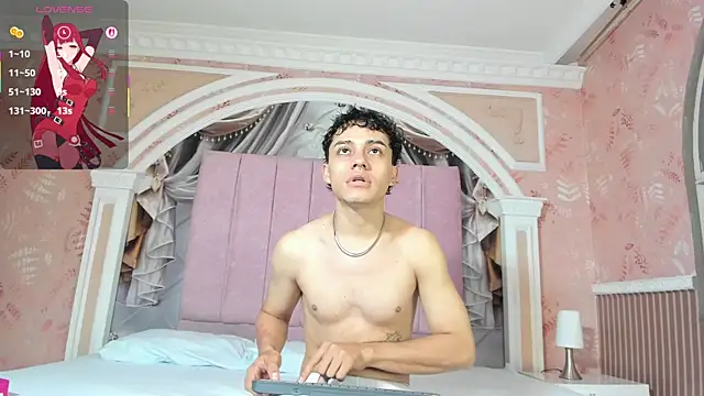 Snapshot of Dani_rivass chatting on 10/10/25, 11:31 Dani rivass online show from 10/10/25, 11:31