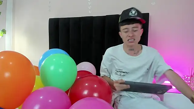 Nascary Fox online show from 09/25/25, 08:01