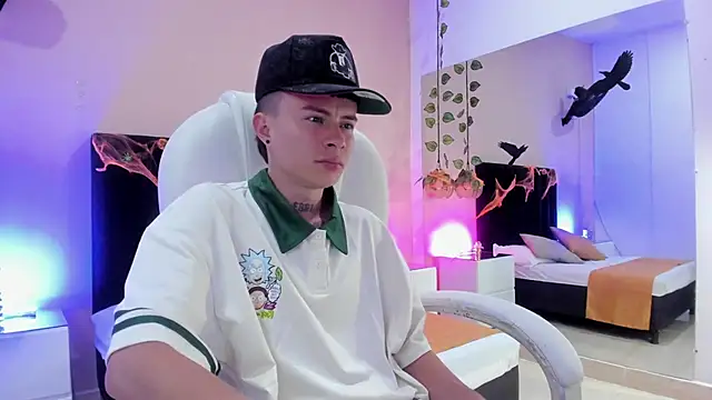 Nascary Fox online show from 10/11/25, 08:18