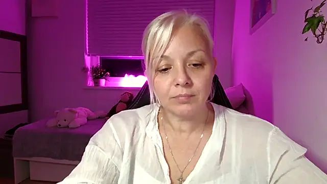 Linsy Kim online show from 11/14/25, 06:50