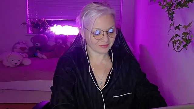 Linsy Kim online show from 01/31/26, 09:02