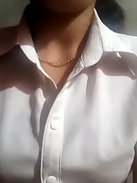 Snapshot of misa_00 chatting on 09/11/25, 04:40 misa 00 online show from 09/11/25, 04:40