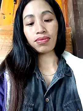 Snapshot of misa_00 chatting on 10/24/25, 01:57 misa 00 online show from 10/24/25, 01:57