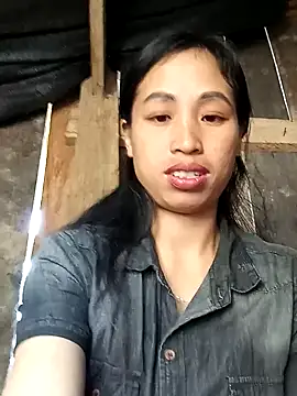 Snapshot of misa_00 chatting on 10/30/25, 02:13 misa 00 online show from 10/30/25, 02:13