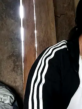 Snapshot of misa_00 chatting on 11/01/25, 03:30 misa 00 online show from 11/01/25, 03:30