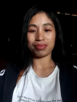 Snapshot of misa_00 chatting on 11/06/25, 01:28 misa 00 online show from 11/06/25, 01:28