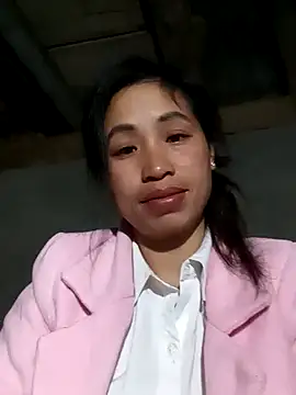 Snapshot of misa_00 chatting on 12/13/25, 11:21 misa 00 online show from 12/13/25, 11:21