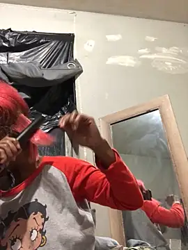 Tishrella6 online show from 12/17/25, 05:02