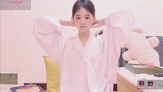 Snapshot of marina-cutegirll chatting on 02/21/26, 04:24 marina-cutegirll online show from 02/21/26, 04:24