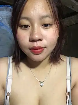 maianhcute online show from 11/08/25, 12:44