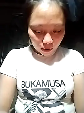 venu00 online show from 10/28/25, 01:47