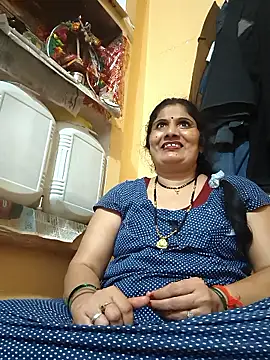 Snapshot of Rakhi99x chatting on 09/30/25, 04:12 Rakhi99x online show from 09/30/25, 04:12