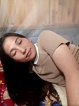 Snapshot of YAYAA-502 chatting on 10/07/25, 01:08 YAYAA-502 online show from 10/07/25, 01:08