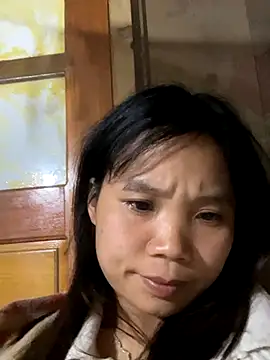 Ngoc-bbi online show from 11/25/25, 02:28