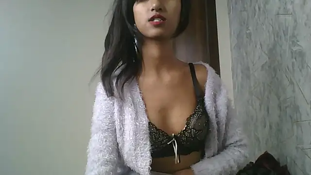 lily 9900 online show from 11/29/25, 07:28