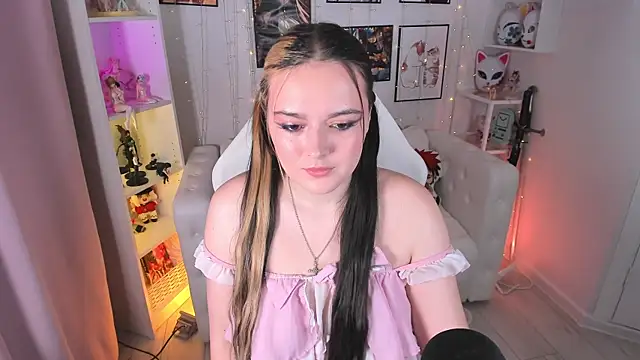 HeyMary online show from 09/18/25, 04:58