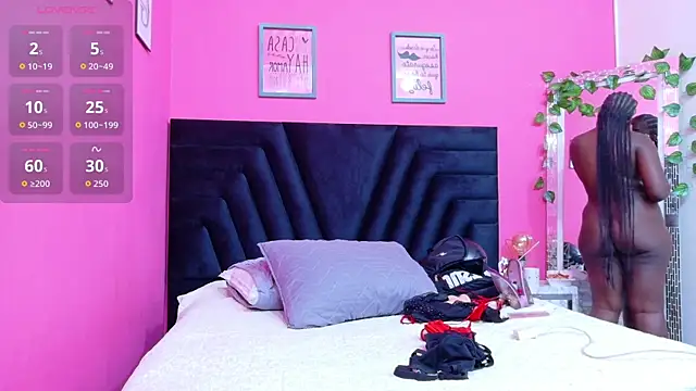 SweeterChocolate online show from 10/22/25, 03:29