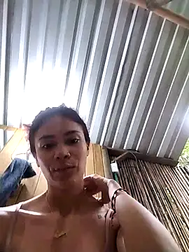 dulcelatin21 online show from 11/24/25, 03:45