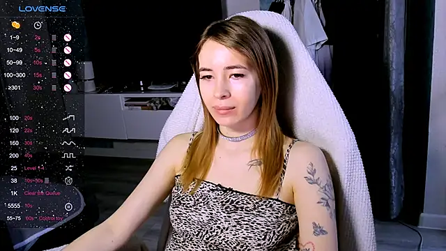 ZoyaMill online show from 02/26/26, 06:56