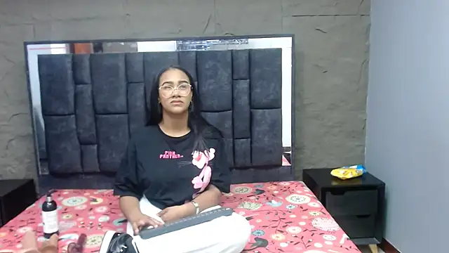 Snapshot of sanabeltits202cl chatting on 09/30/25, 03:22 sanabeltits202cl online show from 09/30/25, 03:22