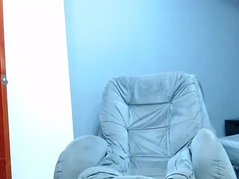 Snapshot of sanabeltits202cl chatting on 10/20/25, 03:07 sanabeltits202cl online show from 10/20/25, 03:07