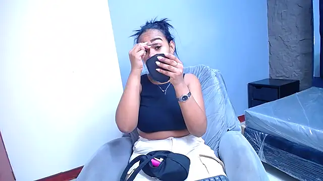 Snapshot of sanabeltits202cl chatting on 11/15/25, 03:26 sanabeltits202cl online show from 11/15/25, 03:26