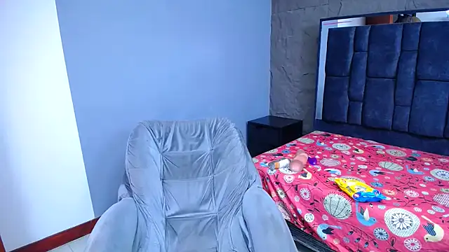 Snapshot of sanabeltits202cl chatting on 11/20/25, 03:50 sanabeltits202cl online show from 11/20/25, 03:50