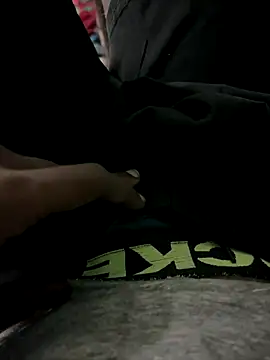 Snapshot of john_0389 chatting on 09/27/25, 03:50 john 0389 online show from 09/27/25, 03:50