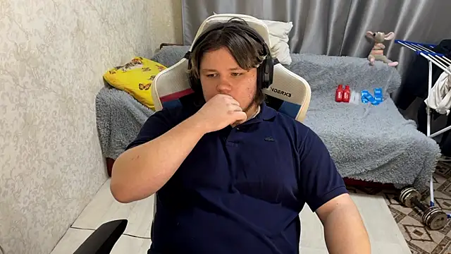 desiredude9 online show from 10/01/25, 07:20