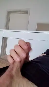 NewJoiner online show from 05/03/26, 04:46