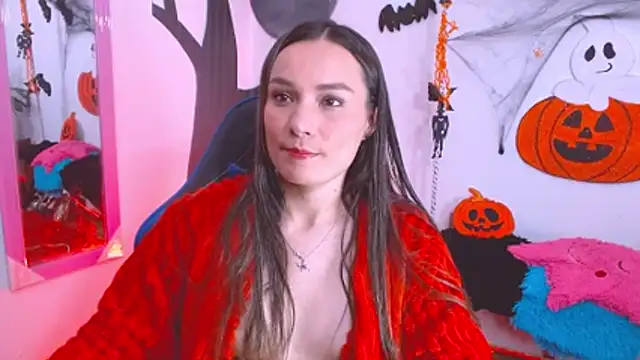 Snapshot of danna_888 chatting on 10/28/25, 09:17 danna 888 online show from 10/28/25, 09:17