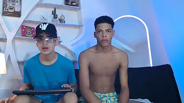 PRETTY FEM online show from 09/11/25, 01:33