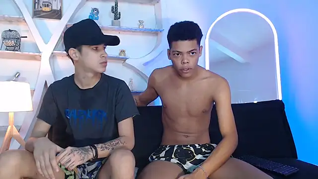 PRETTY FEM online show from 09/20/25, 02:18