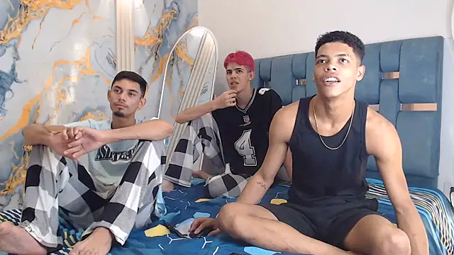 PRETTY FEM online show from 05/07/26, 07:30