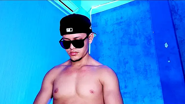 Snapshot of Manuel_FPG chatting on 02/01/26, 02:15 Manuel FPG online show from 02/01/26, 02:15