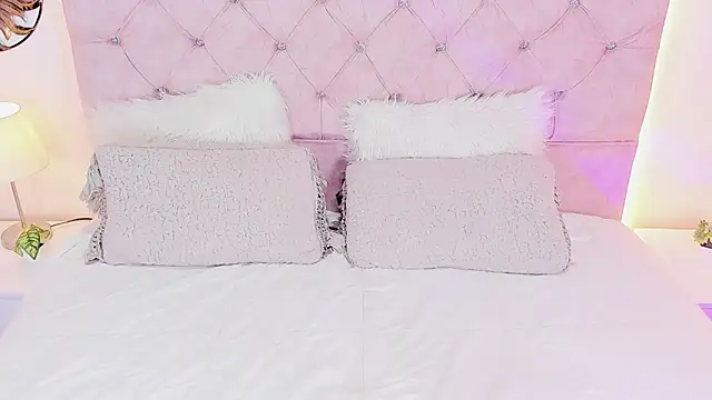 celeste contreras online show from 10/27/25, 05:06