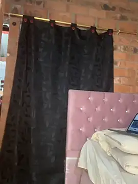 Jessyivonne online show from 06/16/26, 04:37