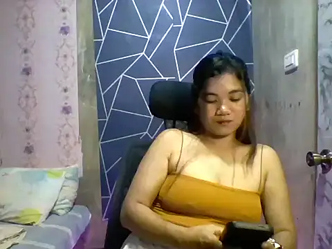 Snapshot of Rosette0516 chatting on 11/27/25, 01:57 Rosette0516 online show from 11/27/25, 01:57