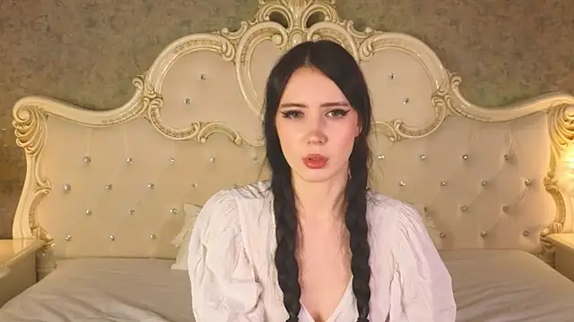 GraceMartinos online show from 11/02/25, 08:44