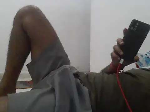 Snapshot of CalmedVodka chatting on 10/08/25, 06:49 CalmedVodka online show from 10/08/25, 06:49