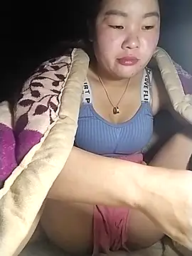 lylylove online show from 02/22/26, 12:23