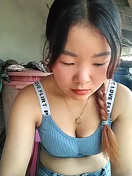 lylylove online show from 06/14/26, 02:09