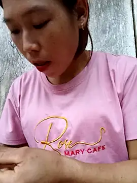 Ngocmi909 online show from 10/06/25, 10:02