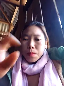 Snapshot of Ngocmi909 chatting on 12/19/25, 02:07 Ngocmi909 online show from 12/19/25, 02:07