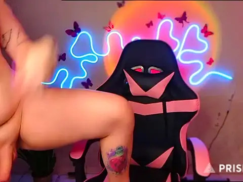 Snapshot of VIckSexyDoll chatting on 09/30/25, 09:58 VIckSexyDoll online show from 09/30/25, 09:58